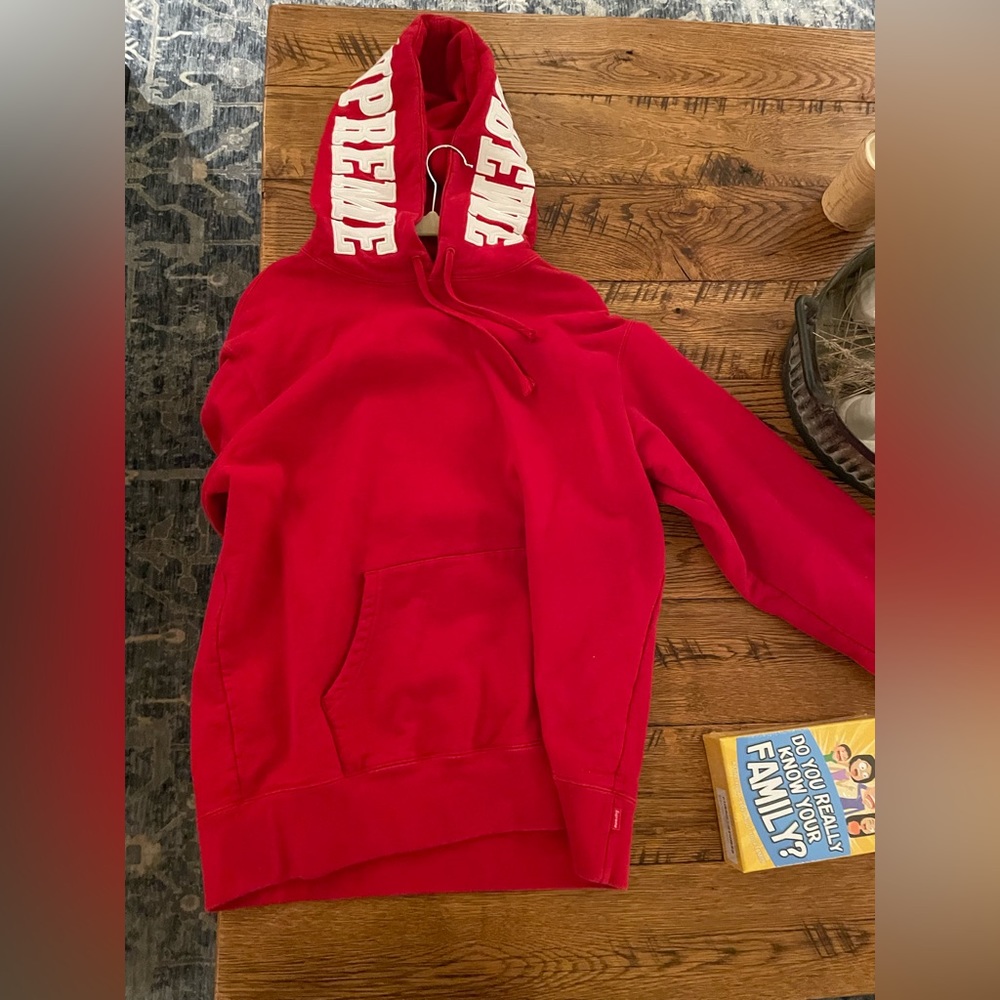 Lightly worn supreme hoodie